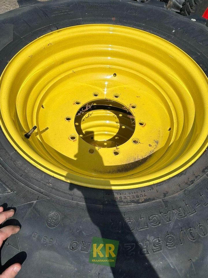 Bridgestone Banden Bridgestone - Rueda completa para Maquinaria agrícola: foto 1 Bridgestone Banden Bridgestone - Rueda completa para Maquinaria agrícola: foto 1