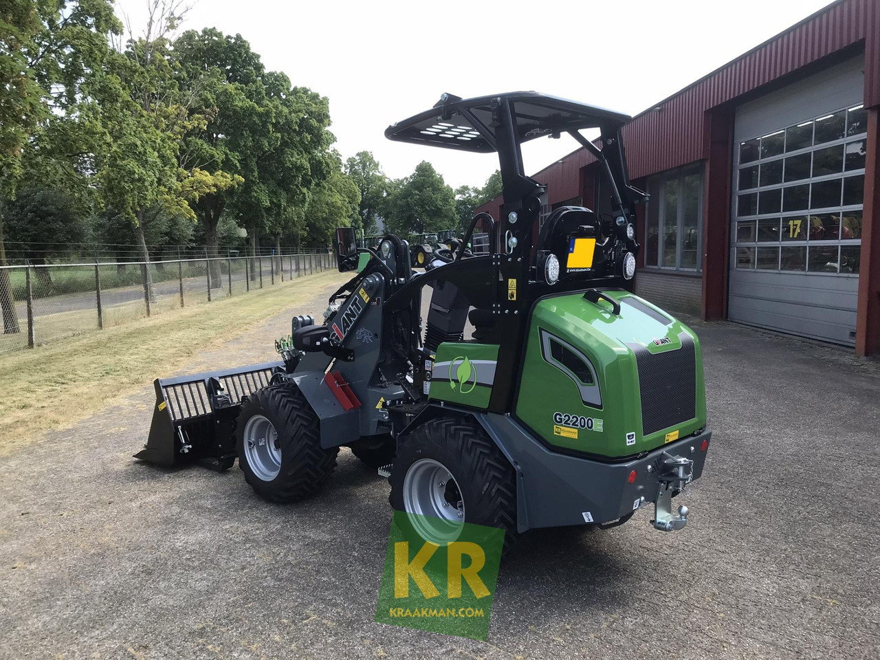 Giant G2200E - Cargadora articulada: foto 4 Giant G2200E - Cargadora articulada: foto 4