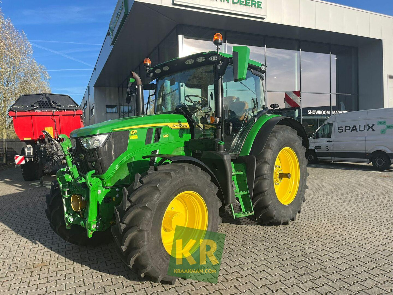John Deere 6R 140 - Tractor: foto 1 John Deere 6R 140 - Tractor: foto 1