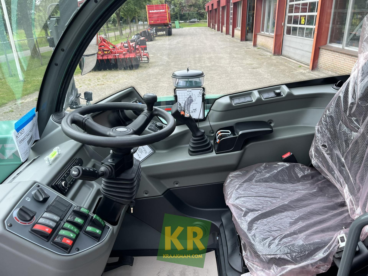 Manipulador telescópico nuevo KT307 Kramer: foto 17