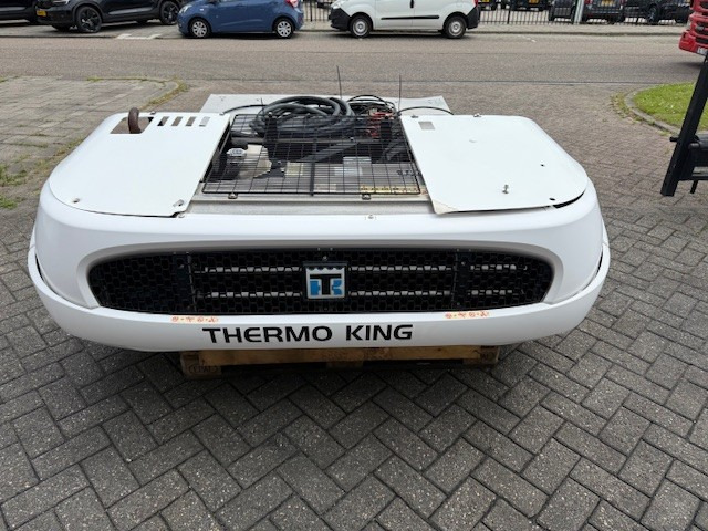 Thermo King T-1000R S/N : GLW1061753 - Refrigerador: foto 1 Thermo King T-1000R S/N : GLW1061753 - Refrigerador: foto 1