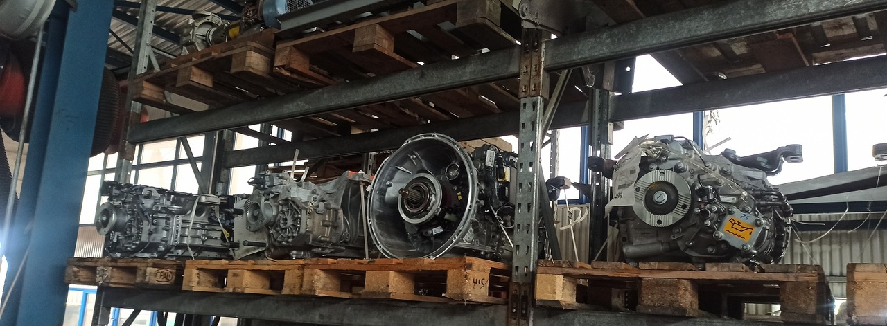 MERCEDES-BENZ G281-12 ACTROS - Caja de cambios y piezas para Camión: foto 5 MERCEDES-BENZ G281-12 ACTROS - Caja de cambios y piezas para Camión: foto 5