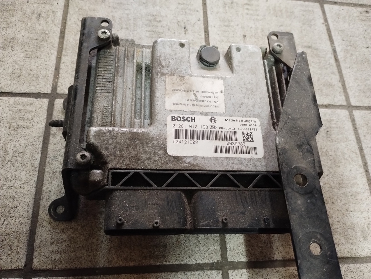 STEROWNIK SILNIKA IVECO DAILY 2.3 HPI 06-11 0281012193 504121602 - Sistema eléctrico para Furgoneta: foto 1 STEROWNIK SILNIKA IVECO DAILY 2.3 HPI 06-11 0281012193 504121602 - Sistema eléctrico para Furgoneta: foto 1