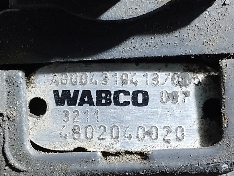 ZAWÓR MODULATOR EBS WABCO 0004319413 4802040020 MERCEDES ACTROS MP2 MP3 - Válvula de freno: foto 4 ZAWÓR MODULATOR EBS WABCO 0004319413 4802040020 MERCEDES ACTROS MP2 MP3 - Válvula de freno: foto 4