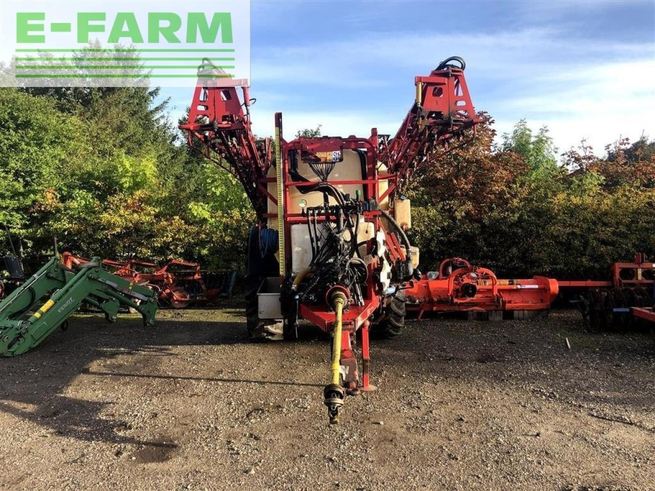 6000l med 30 meter bom - Pulverizador arrastrado: foto 2 6000l med 30 meter bom - Pulverizador arrastrado: foto 2