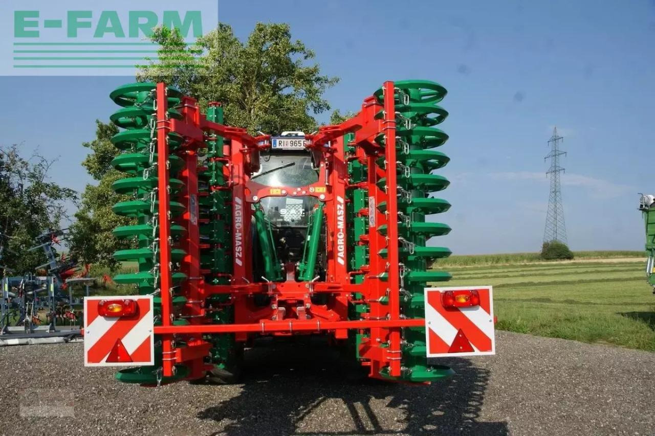 Agro-Masz bt 40 - aktion lagermaschine - Equipo para trabajo del suelo: foto 4 Agro-Masz bt 40 - aktion lagermaschine - Equipo para trabajo del suelo: foto 4