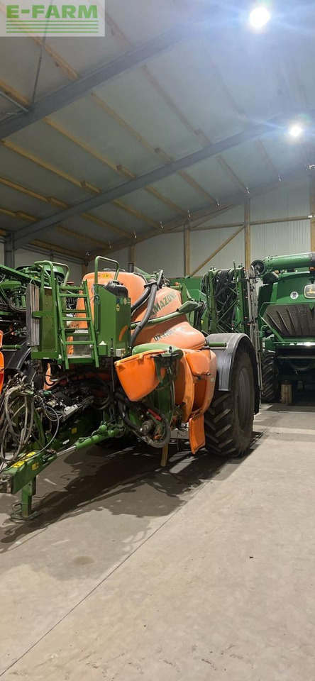 Amazone UX 4200 Super - Pulverizador arrastrado: foto 4 Amazone UX 4200 Super - Pulverizador arrastrado: foto 4