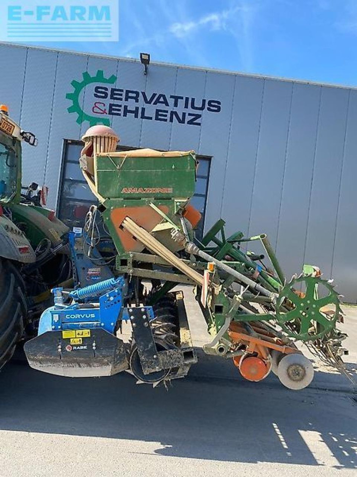 Amazone ad-p 303 spezial mit rabe corvus kreiselegge - Sembradora: foto 1 Amazone ad-p 303 spezial mit rabe corvus kreiselegge - Sembradora: foto 1