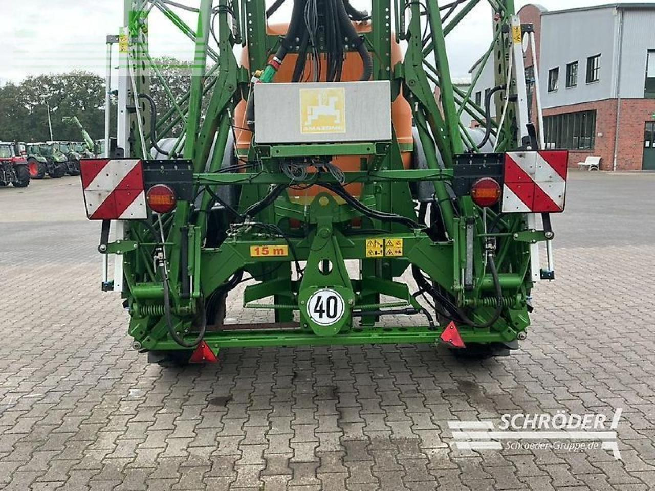 Amazone ug 3000 nova mit druckluftbremse - Pulverizador arrastrado: foto 4 Amazone ug 3000 nova mit druckluftbremse - Pulverizador arrastrado: foto 4