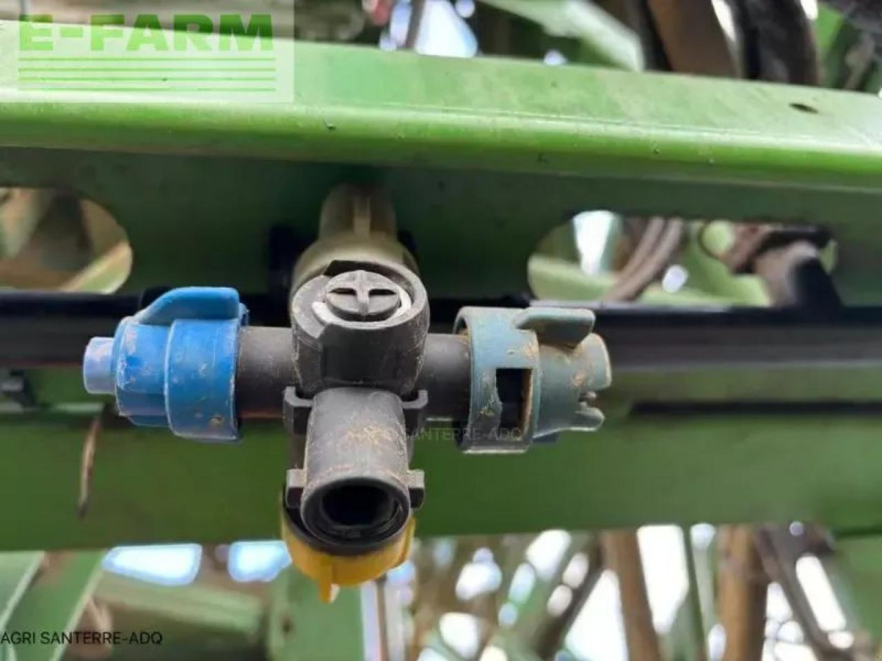 Amazone ux 4200 - Pulverizador arrastrado: foto 5 Amazone ux 4200 - Pulverizador arrastrado: foto 5