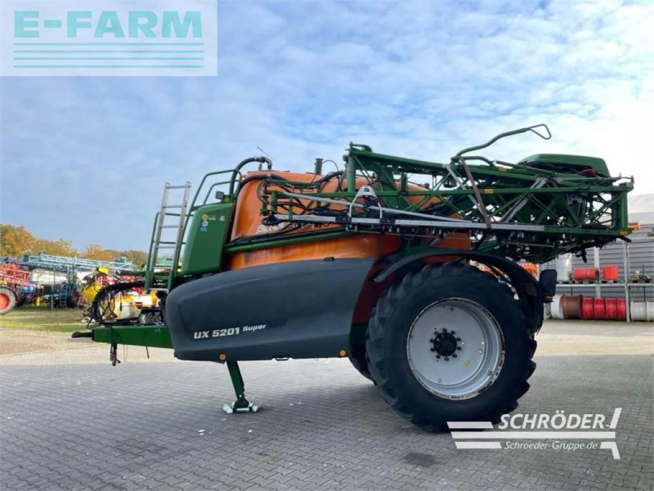 Amazone ux 5201 super - Pulverizador arrastrado: foto 4 Amazone ux 5201 super - Pulverizador arrastrado: foto 4