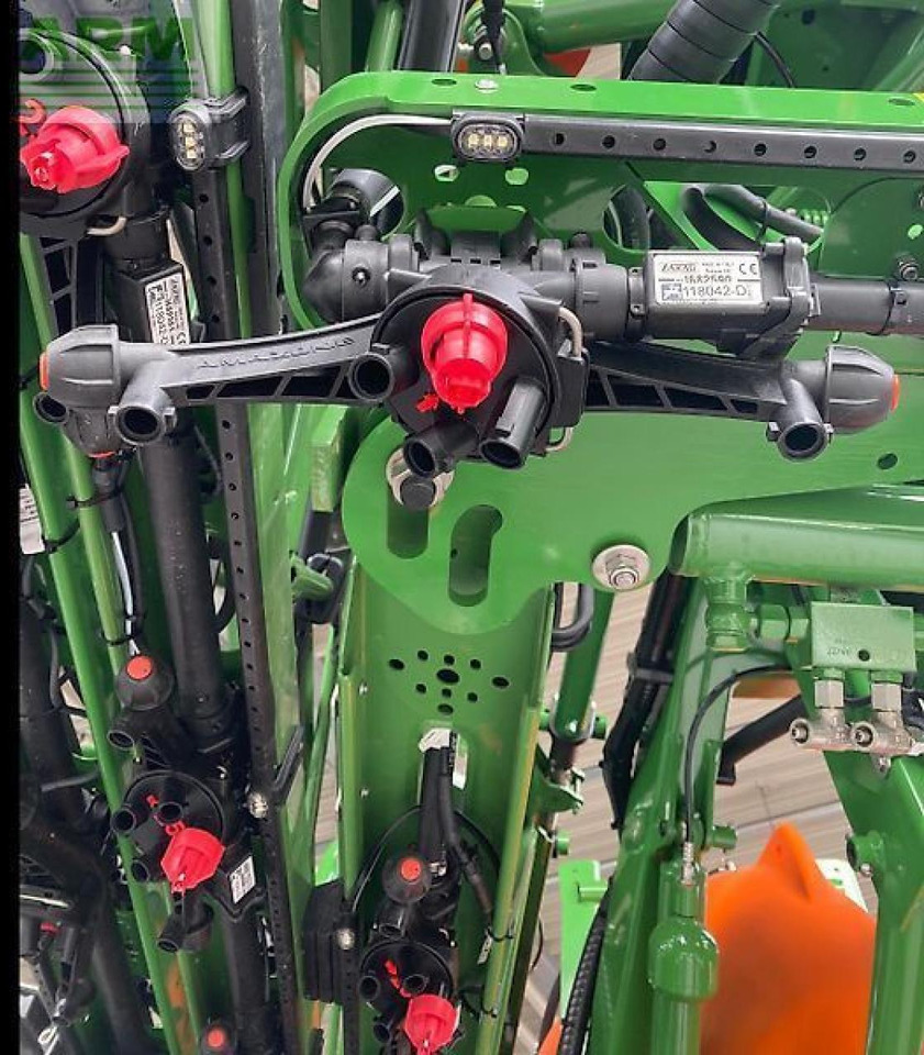 Amazone ux 6201 super - Pulverizador arrastrado: foto 1 Amazone ux 6201 super - Pulverizador arrastrado: foto 1