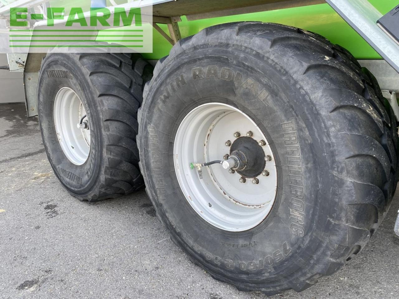 Bauer poly 185 tl - Cuba de purín: foto 2 Bauer poly 185 tl - Cuba de purín: foto 2