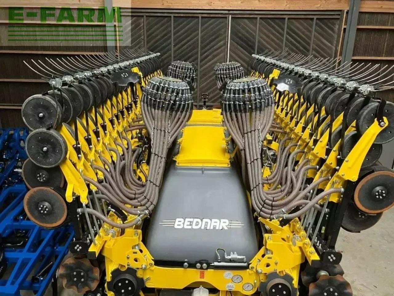 Bednar efecta ce 12000 db - Combinado de siembra: foto 3 Bednar efecta ce 12000 db - Combinado de siembra: foto 3