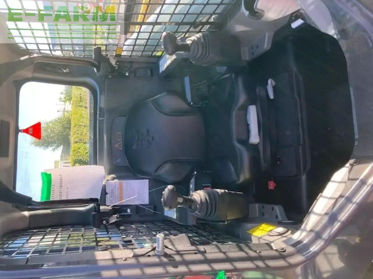 Bobcat s450 - Miniexcavadora: foto 4 Bobcat s450 - Miniexcavadora: foto 4