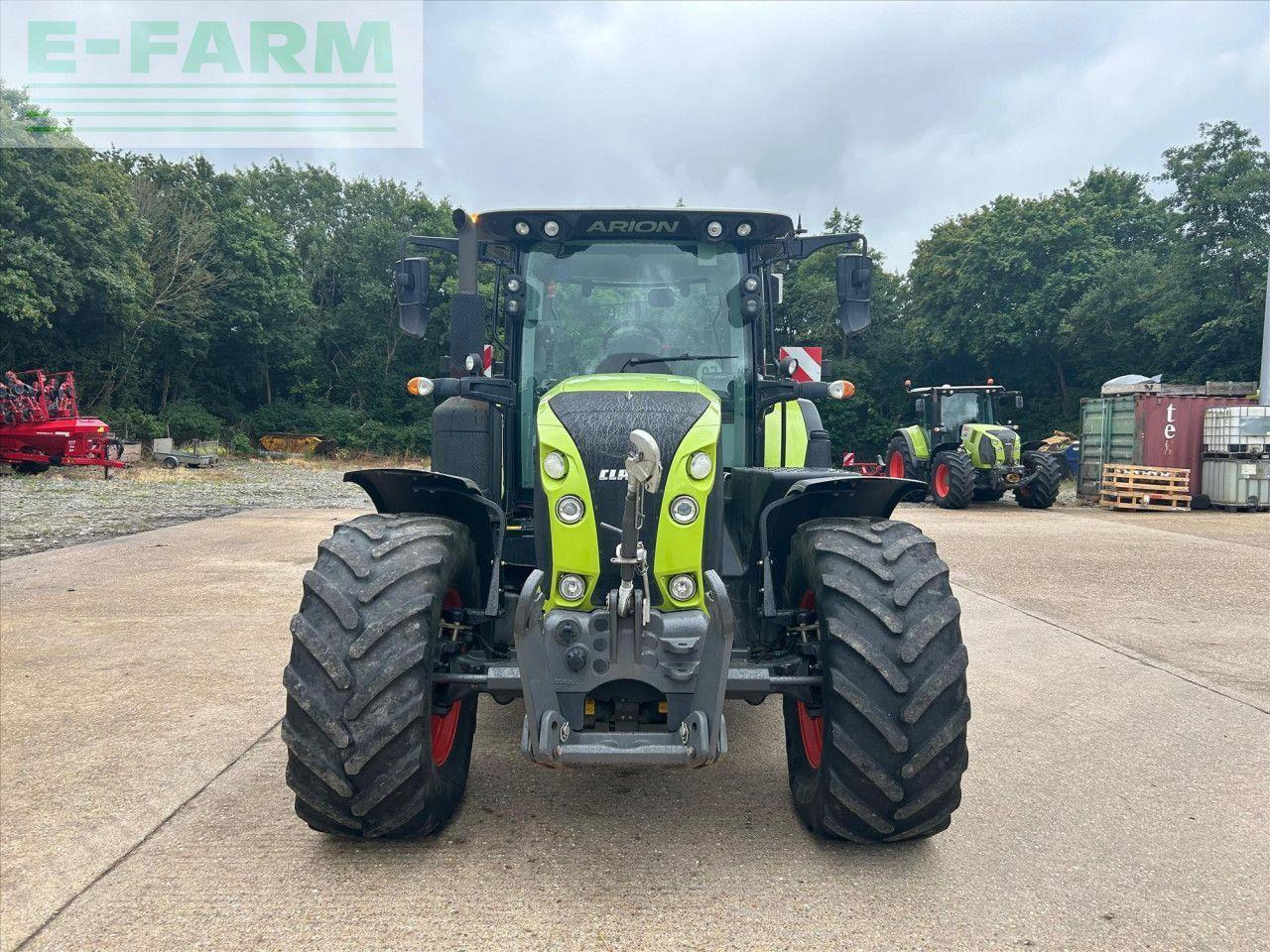 CLAAS ARION 640 CEBIS CEBIS - Tractor: foto 2 CLAAS ARION 640 CEBIS CEBIS - Tractor: foto 2