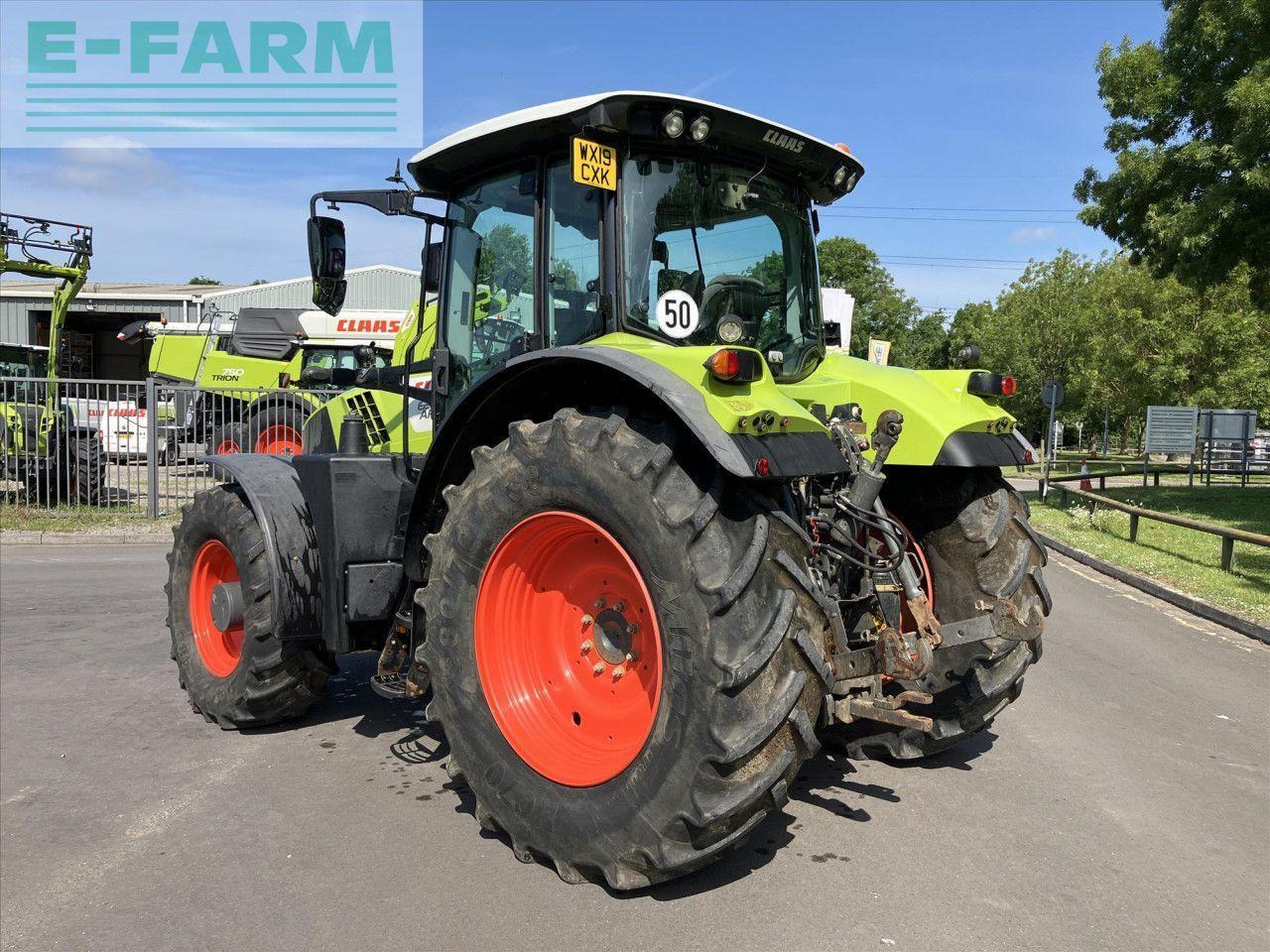 CLAAS ARION 650 CIS CIS - Tractor: foto 3 CLAAS ARION 650 CIS CIS - Tractor: foto 3