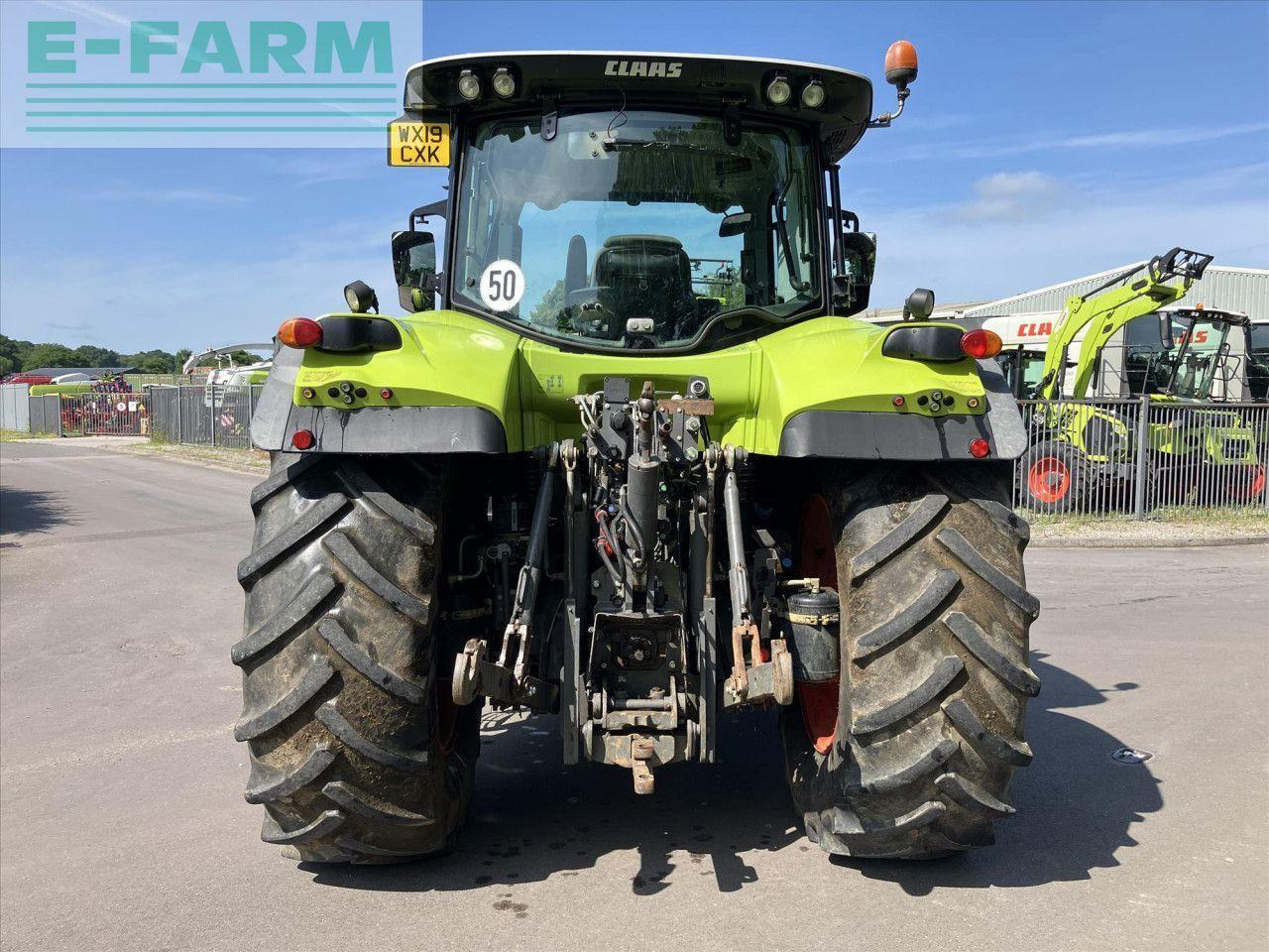 CLAAS ARION 650 CIS CIS - Tractor: foto 4 CLAAS ARION 650 CIS CIS - Tractor: foto 4