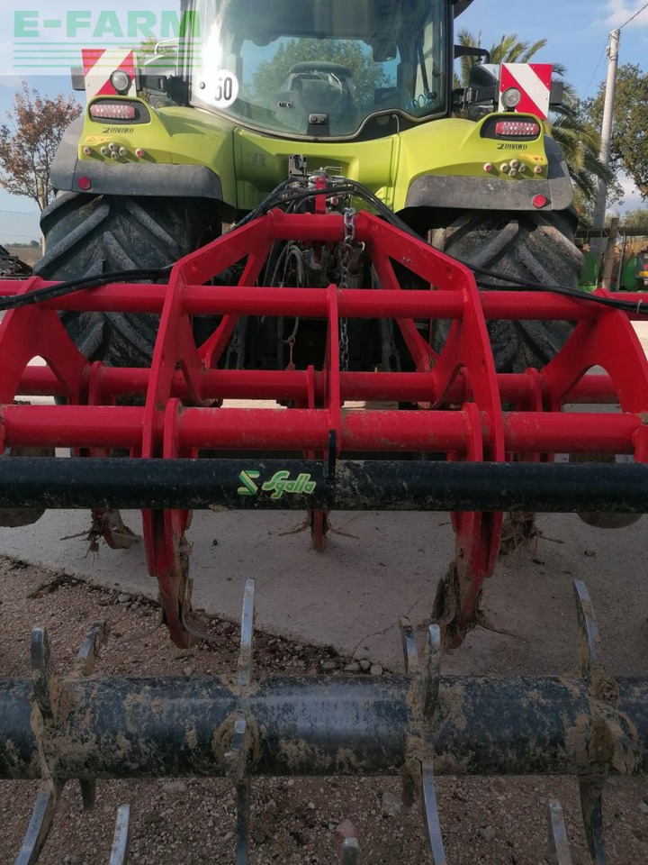 CLAAS ARION 660 St4 CMATIC - Tractor: foto 4 CLAAS ARION 660 St4 CMATIC - Tractor: foto 4