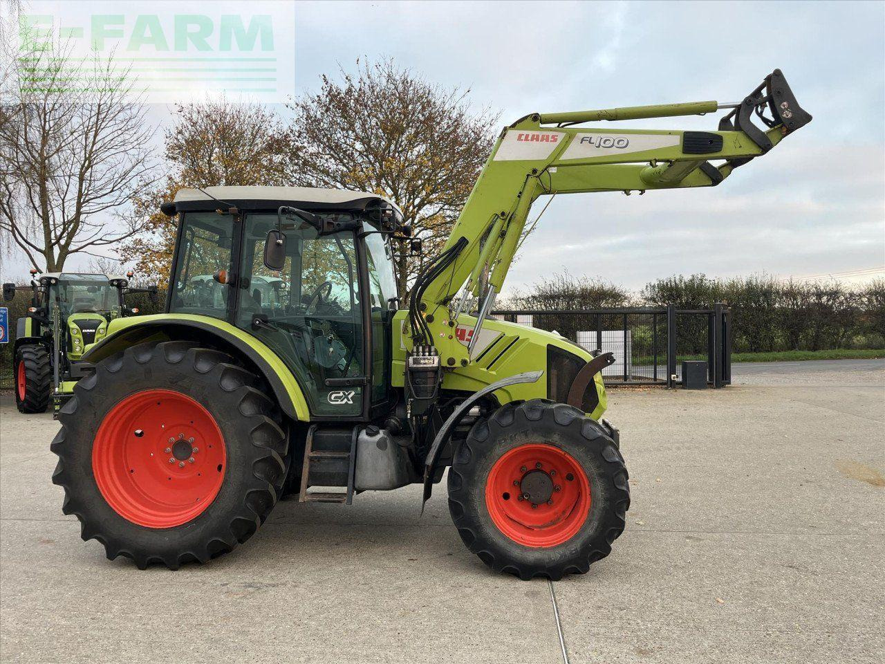 CLAAS AXOS 330 - Tractor: foto 4 CLAAS AXOS 330 - Tractor: foto 4