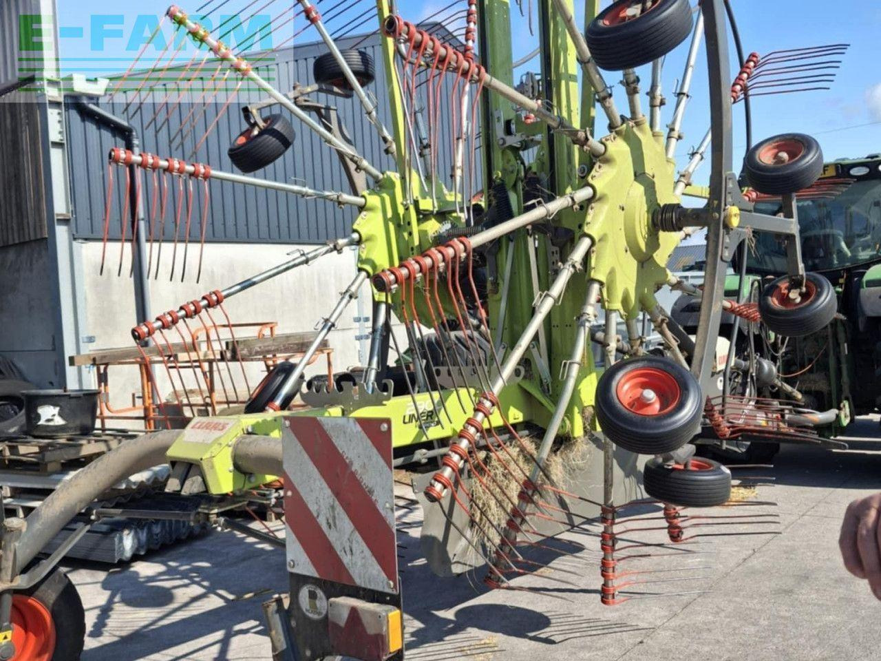 CLAAS LINER 2900 - Henificadora: foto 4 CLAAS LINER 2900 - Henificadora: foto 4