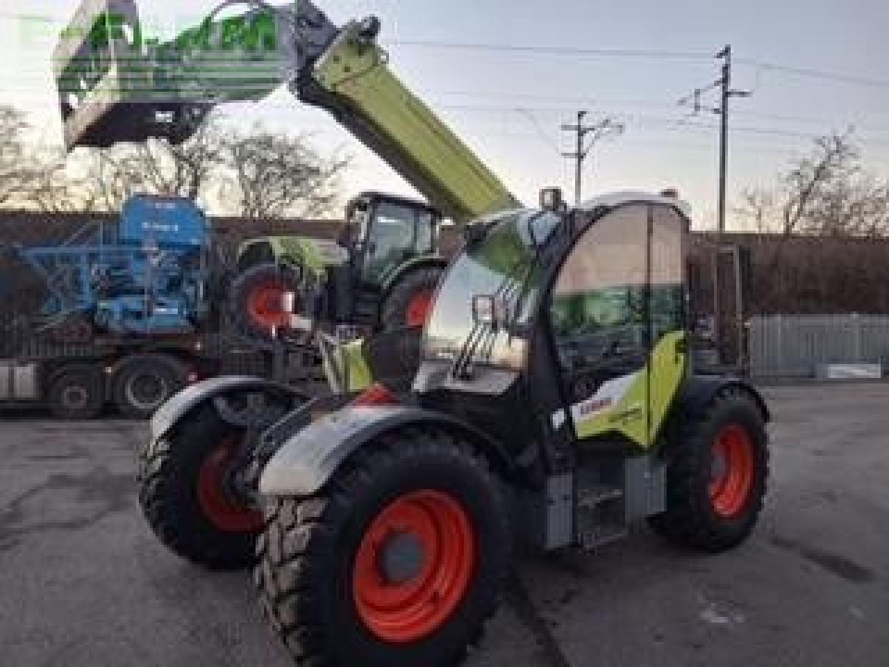 CLAAS SCORPION 736 - Manipulador telescópico: foto 2 CLAAS SCORPION 736 - Manipulador telescópico: foto 2