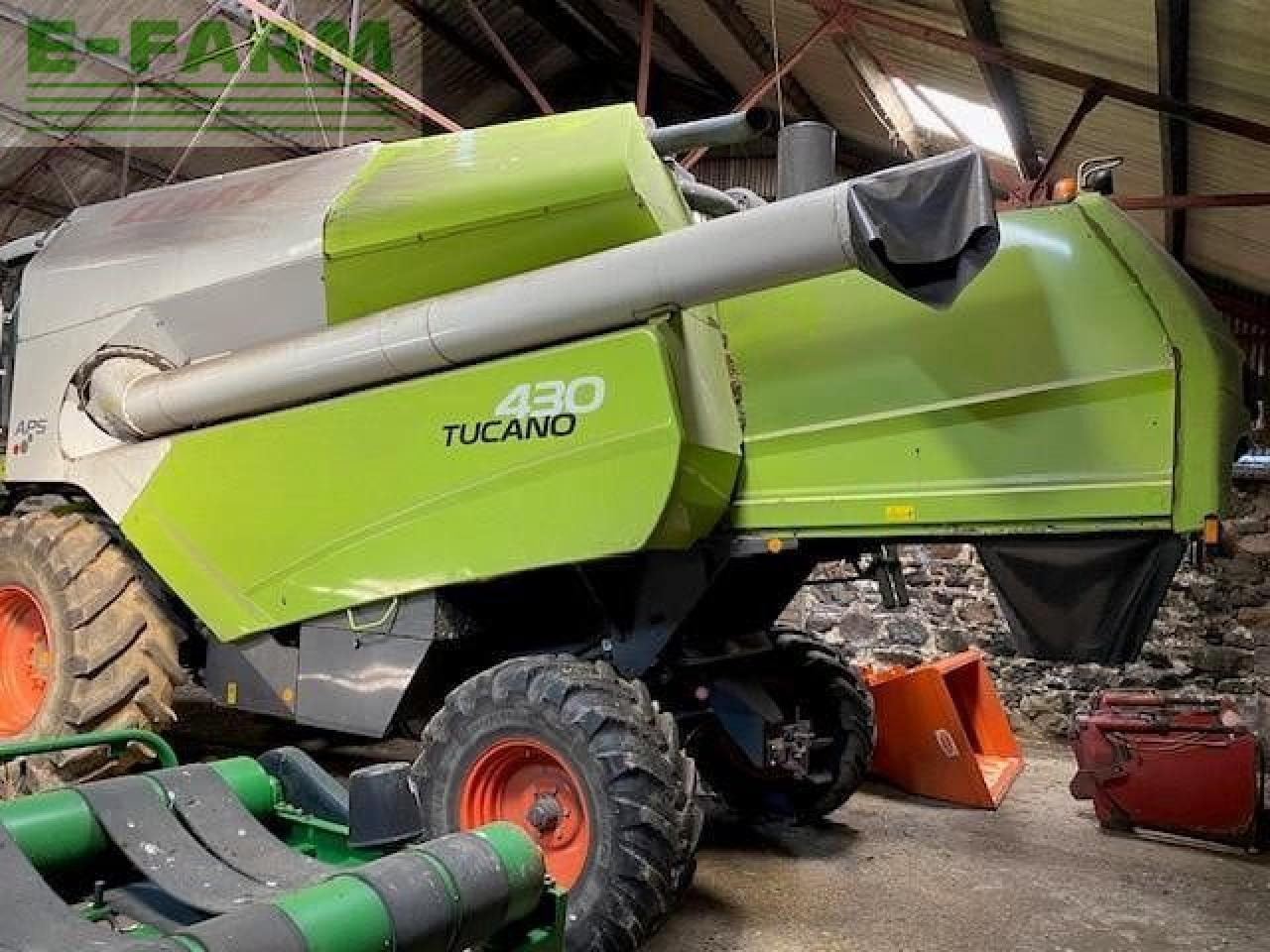 Cosechadora de granos CLAAS TUCANO 430: foto 6