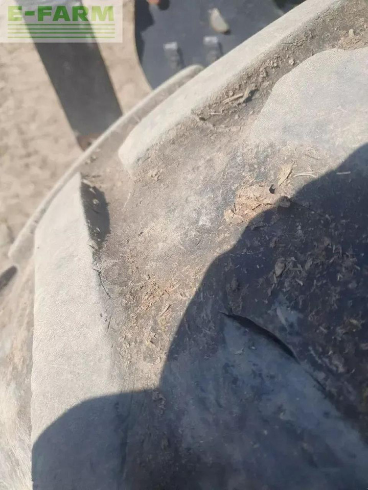 CLAAS arion 420 - Tractor: foto 3 CLAAS arion 420 - Tractor: foto 3