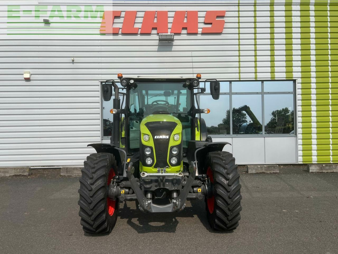 CLAAS arion 420 m - Tractor: foto 2 CLAAS arion 420 m - Tractor: foto 2