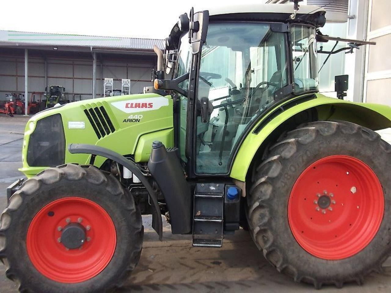 CLAAS arion 440 advanced - Tractor: foto 1 CLAAS arion 440 advanced - Tractor: foto 1