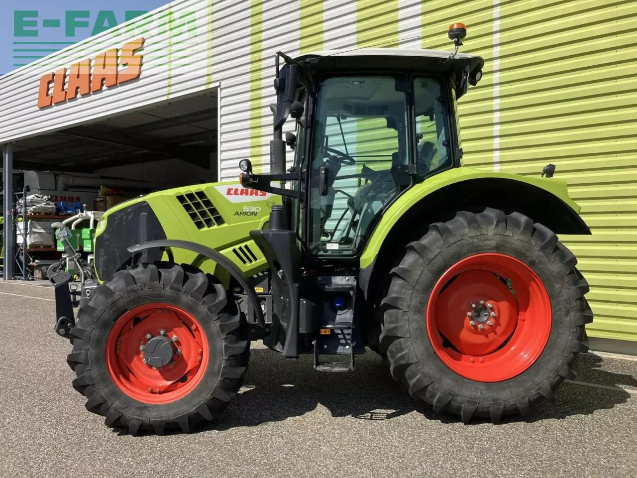 CLAAS arion 530 hexashift - Tractor: foto 2 CLAAS arion 530 hexashift - Tractor: foto 2
