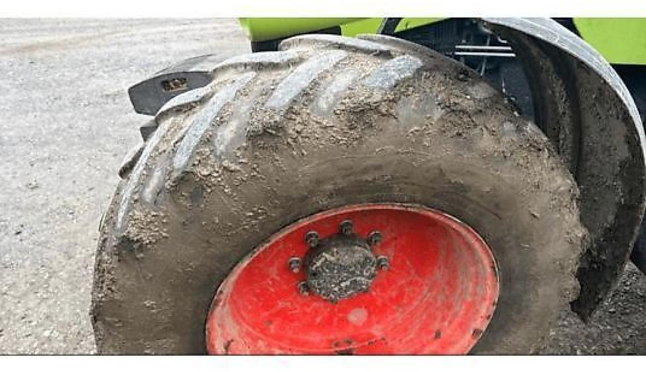 CLAAS arion 610 - Tractor: foto 3 CLAAS arion 610 - Tractor: foto 3