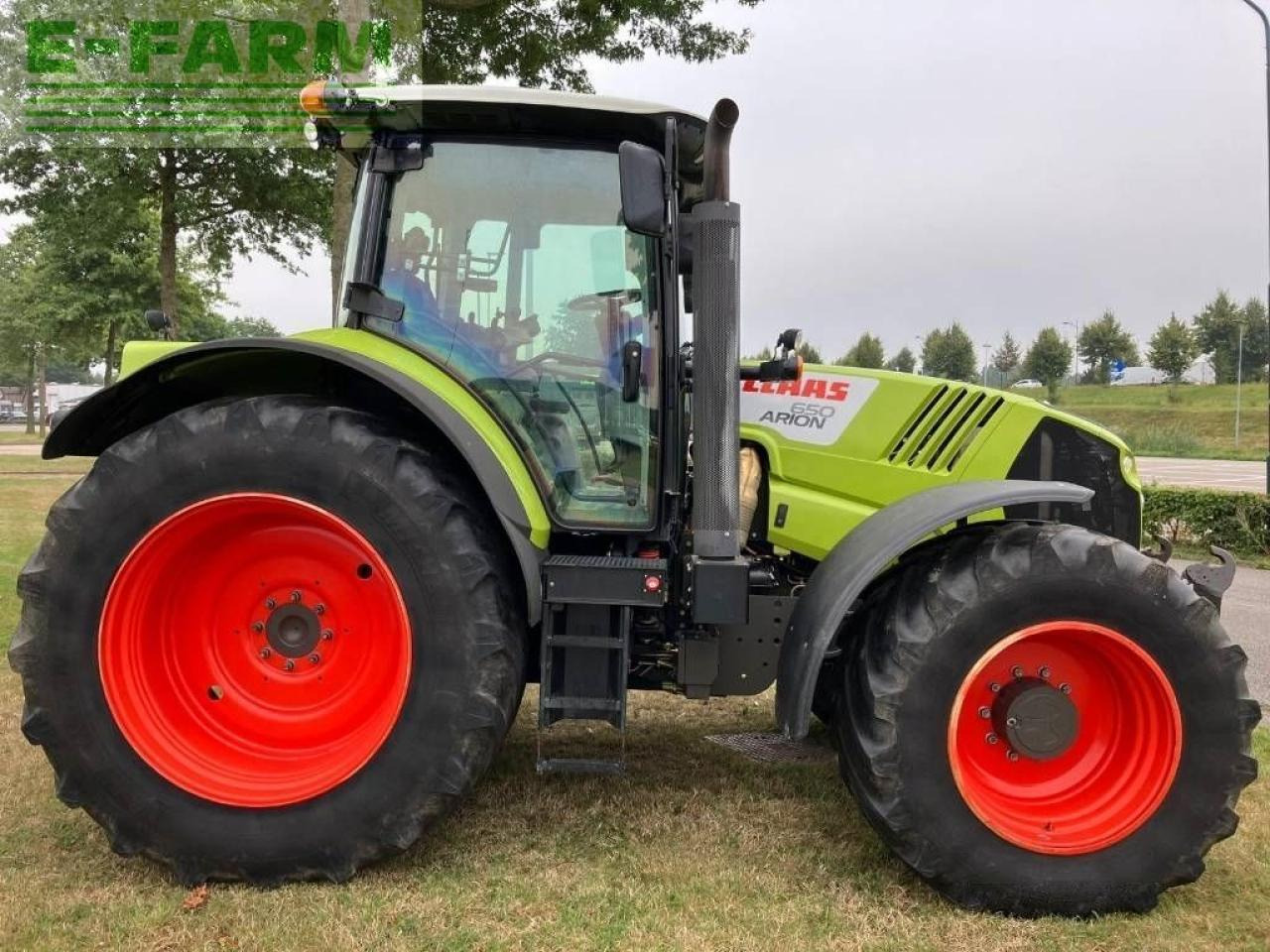 CLAAS arion 650 cis CIS - Tractor: foto 4 CLAAS arion 650 cis CIS - Tractor: foto 4