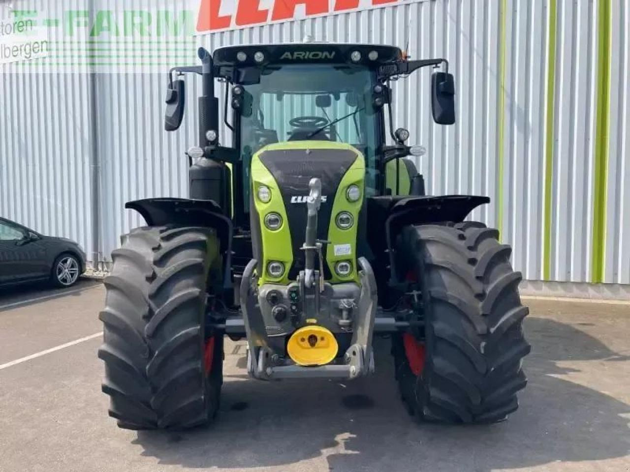 CLAAS arion 660 cmatic cebis CMATIC CEBIS - Tractor: foto 2 CLAAS arion 660 cmatic cebis CMATIC CEBIS - Tractor: foto 2