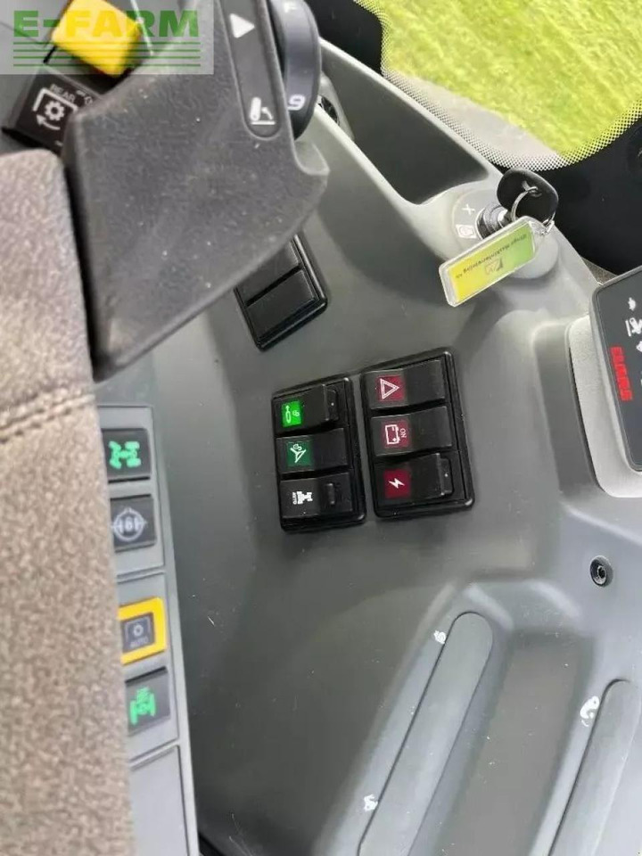 Tractor CLAAS axio 960: foto 24 Tractor CLAAS axio 960: foto 24