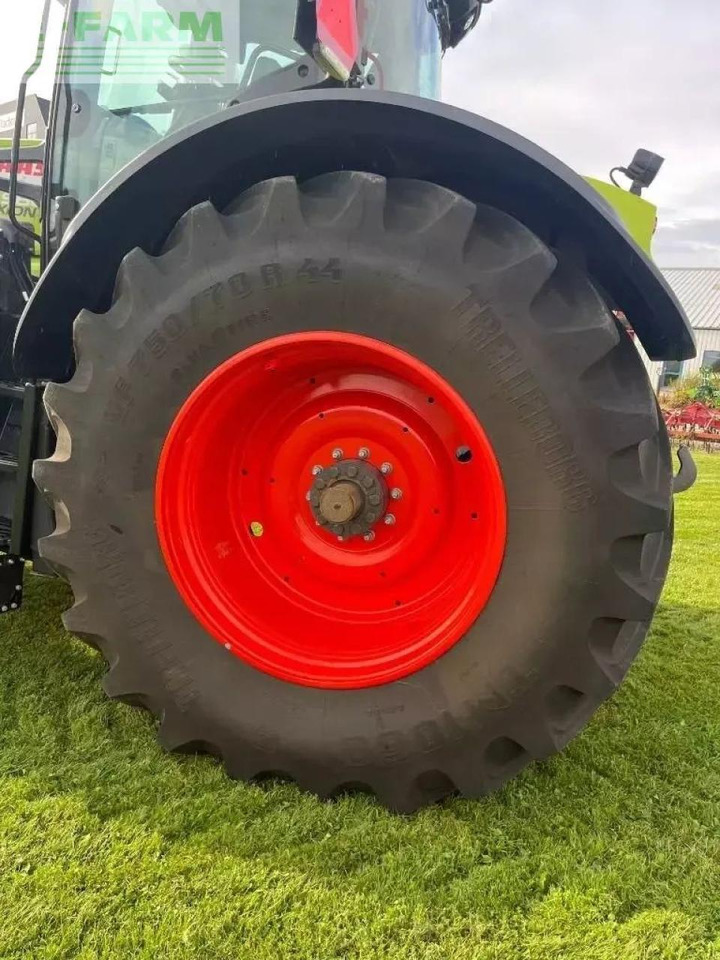 Tractor CLAAS axio 960: foto 16 Tractor CLAAS axio 960: foto 16