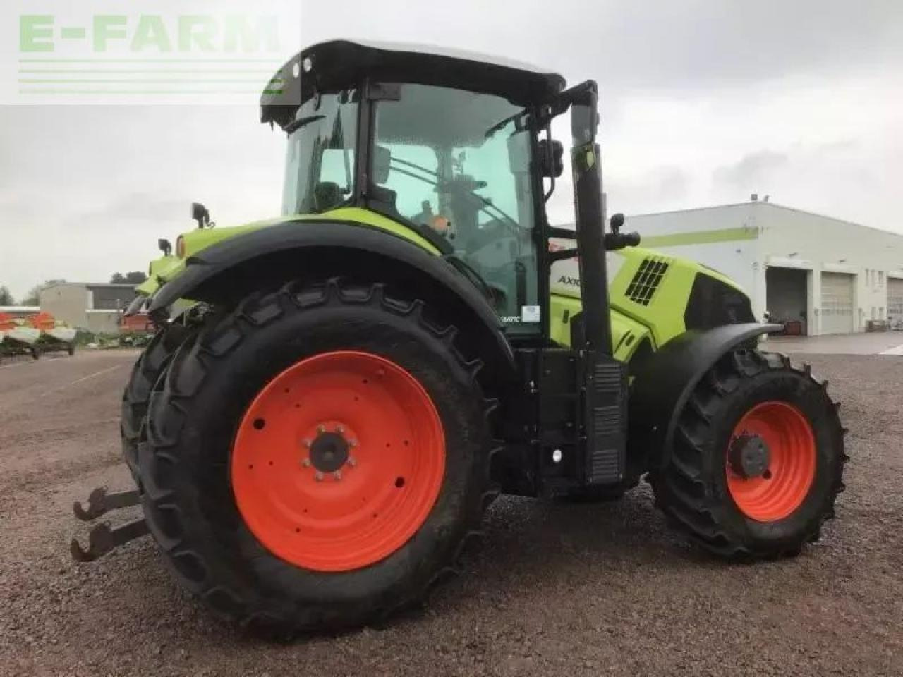 CLAAS axion 810 - Tractor: foto 4 CLAAS axion 810 - Tractor: foto 4