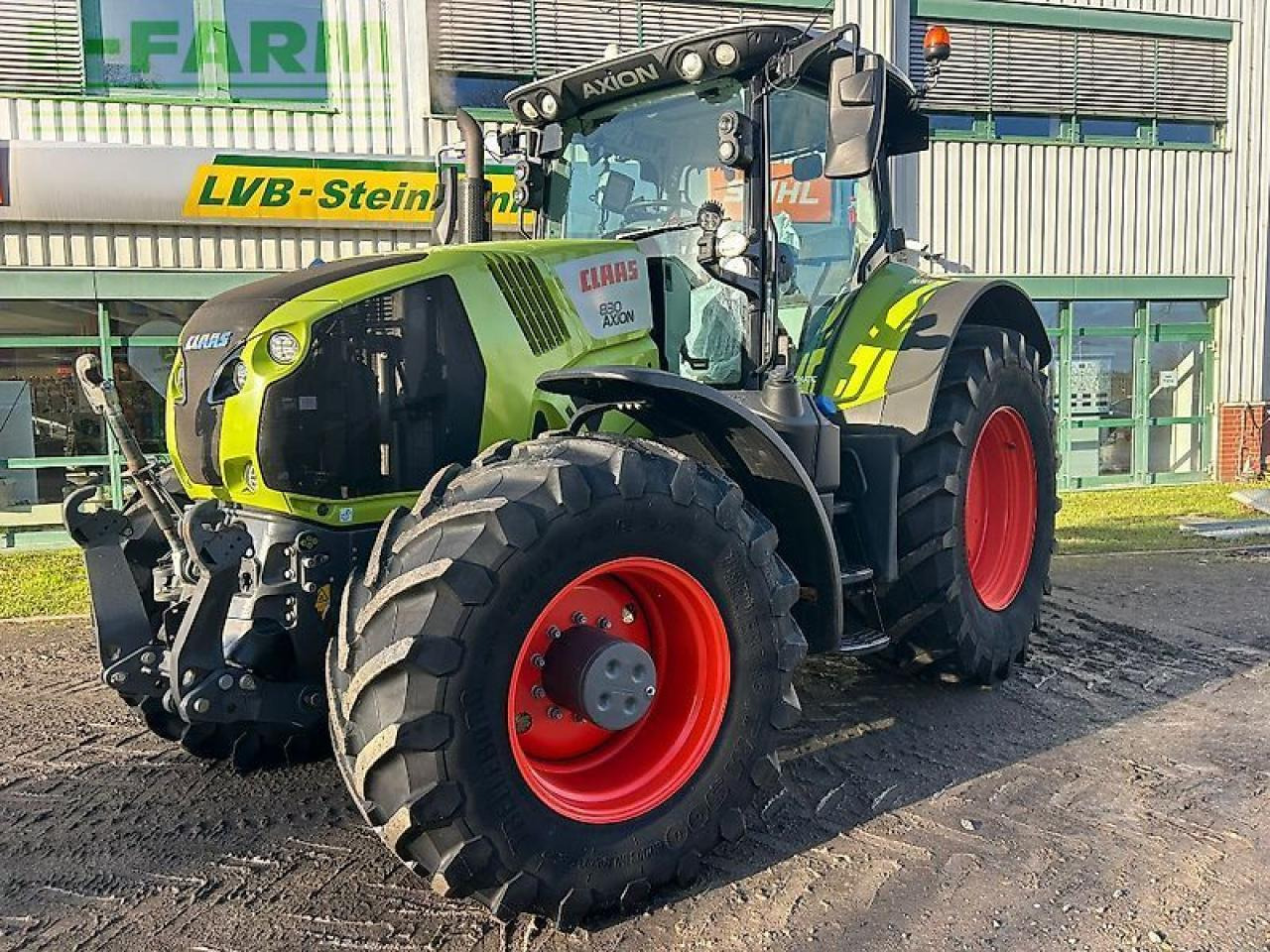 CLAAS axion 830 - Tractor: foto 1 CLAAS axion 830 - Tractor: foto 1