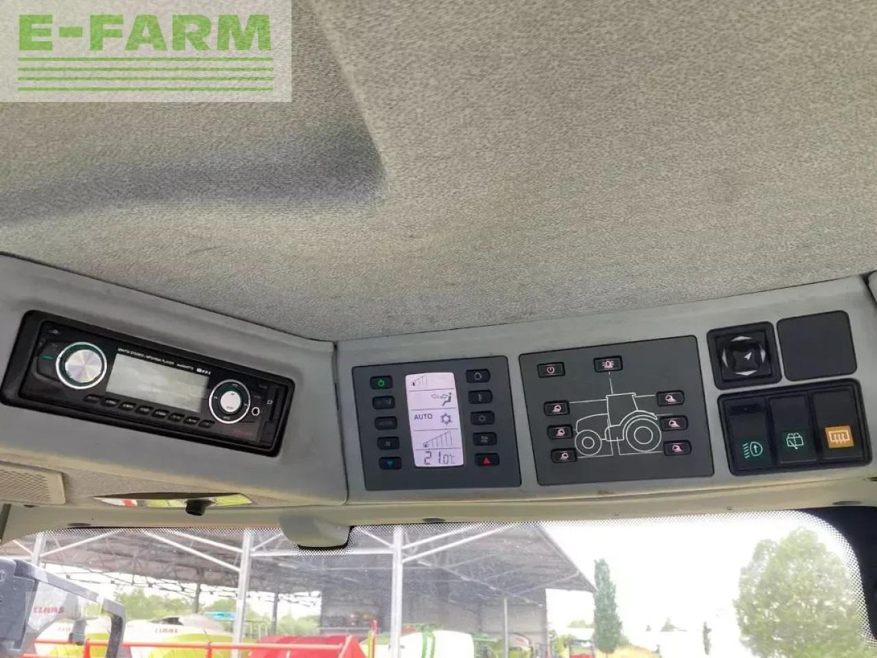 Tractor CLAAS axion 830 cmatic CMATIC: foto 6