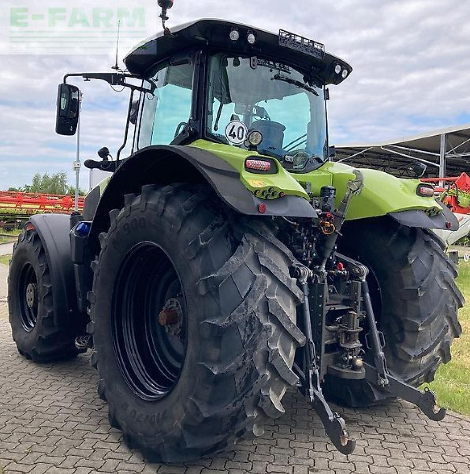 CLAAS axion 830 cmatic CMATIC - Tractor: foto 4 CLAAS axion 830 cmatic CMATIC - Tractor: foto 4
