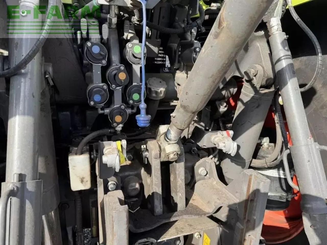 Tractor CLAAS axion 850 cmatic CMATIC: foto 10