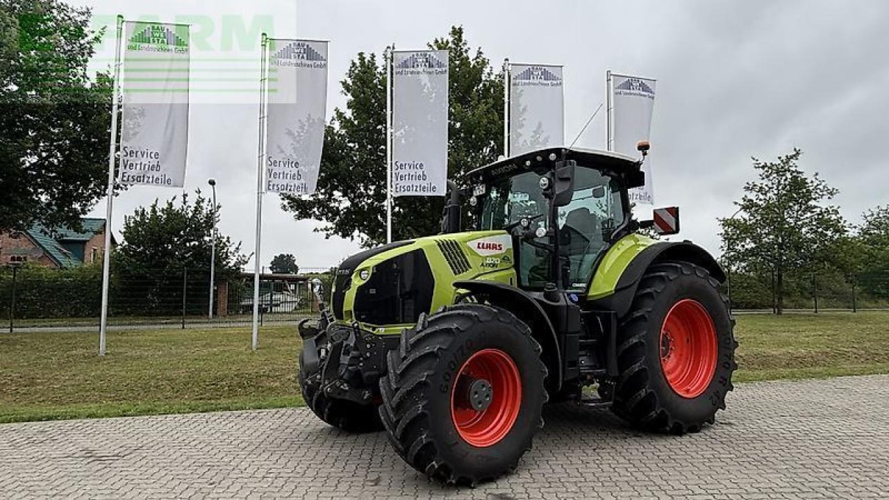 CLAAS axion 870 cmatic CMATIC - Tractor: foto 1 CLAAS axion 870 cmatic CMATIC - Tractor: foto 1
