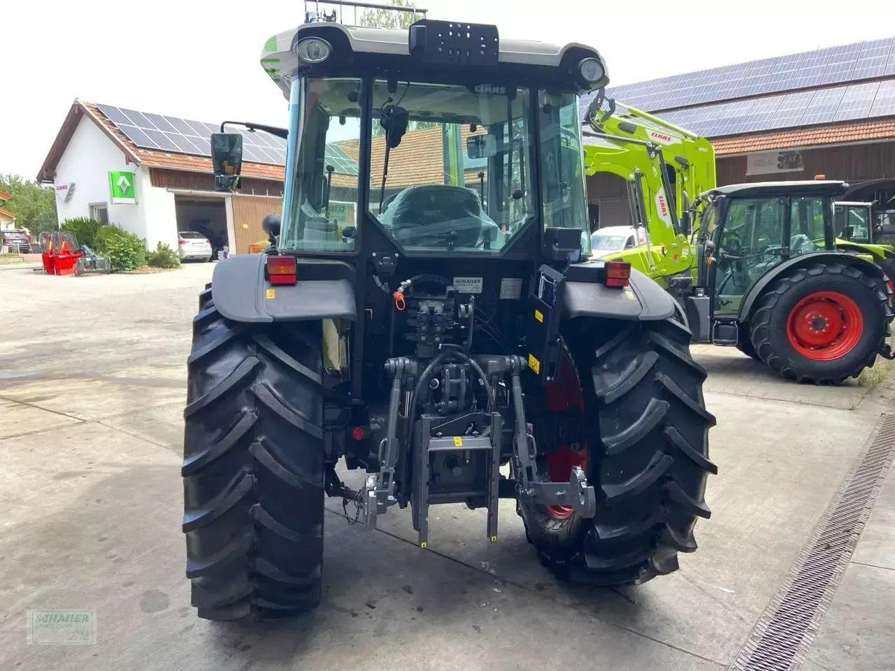 CLAAS axos 240 - Tractor: foto 3 CLAAS axos 240 - Tractor: foto 3