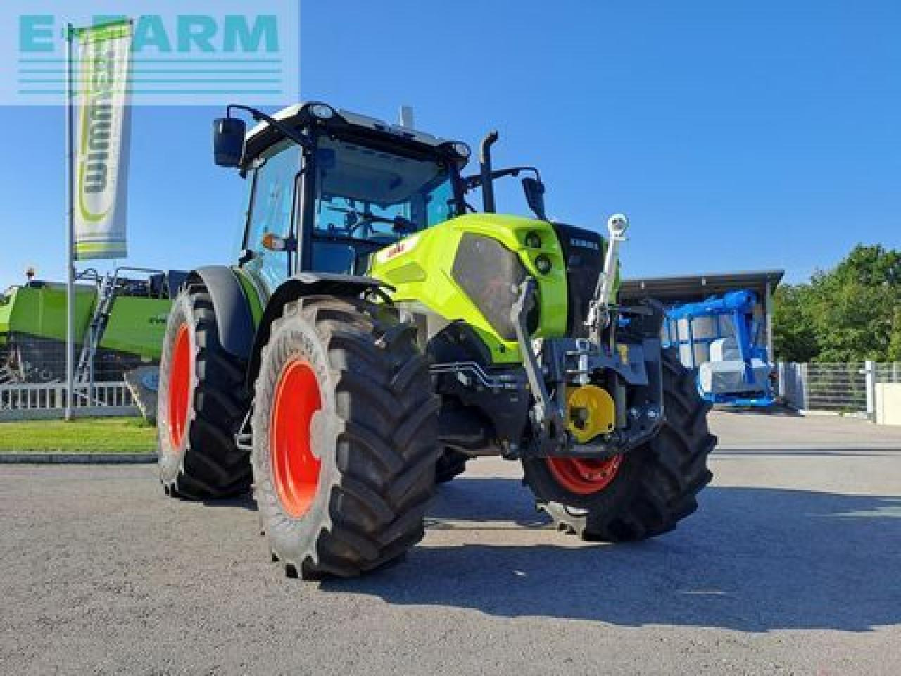 CLAAS axos 240 - Tractor: foto 1 CLAAS axos 240 - Tractor: foto 1