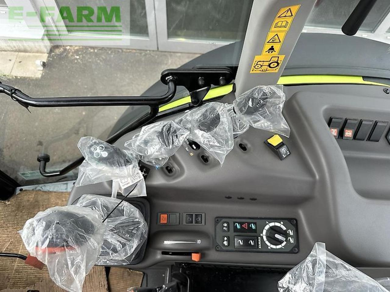 CLAAS axos 240 advanced fl-konsole - Tractor: foto 5 CLAAS axos 240 advanced fl-konsole - Tractor: foto 5