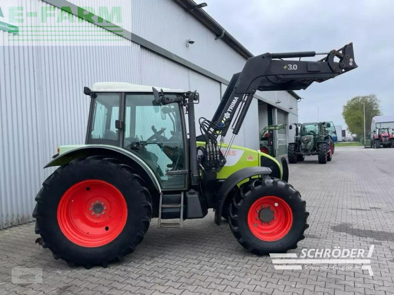 CLAAS celtis 426 - Tractor: foto 4 CLAAS celtis 426 - Tractor: foto 4