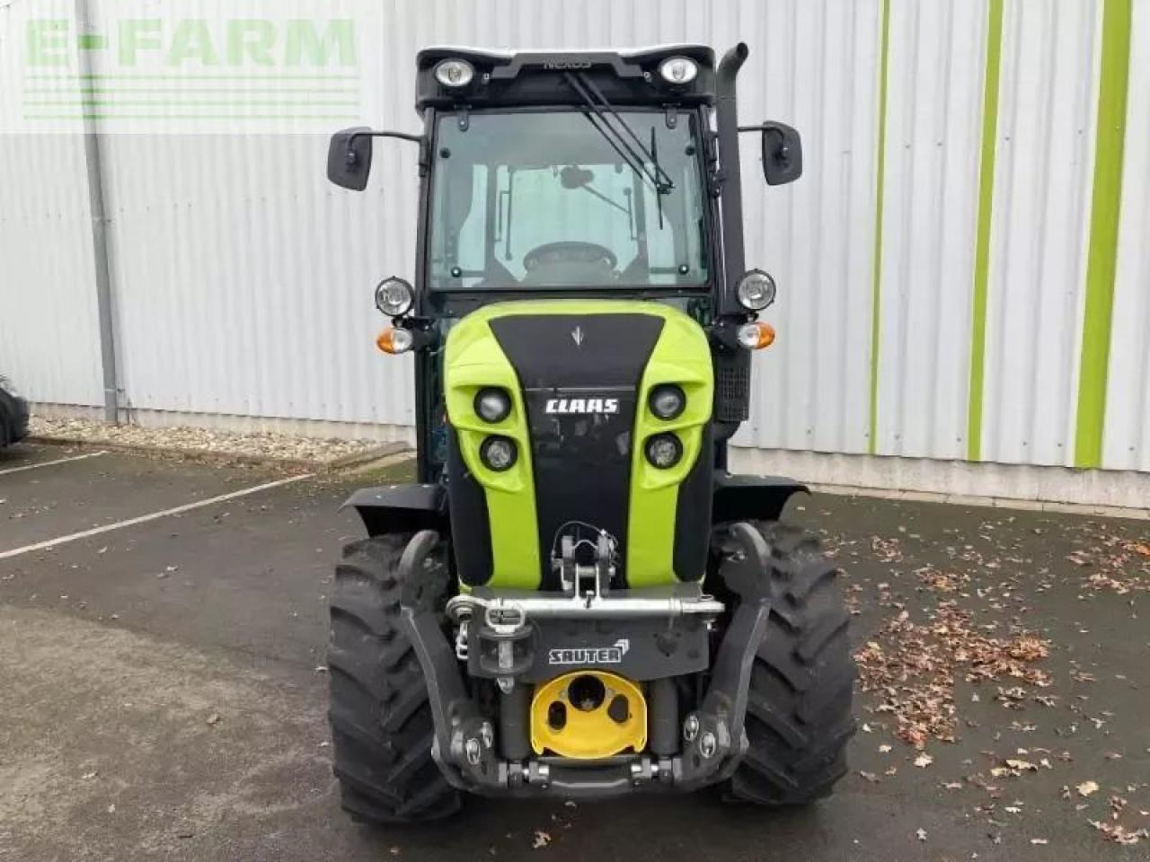 CLAAS claas nexos 240 m - Tractor: foto 2 CLAAS claas nexos 240 m - Tractor: foto 2