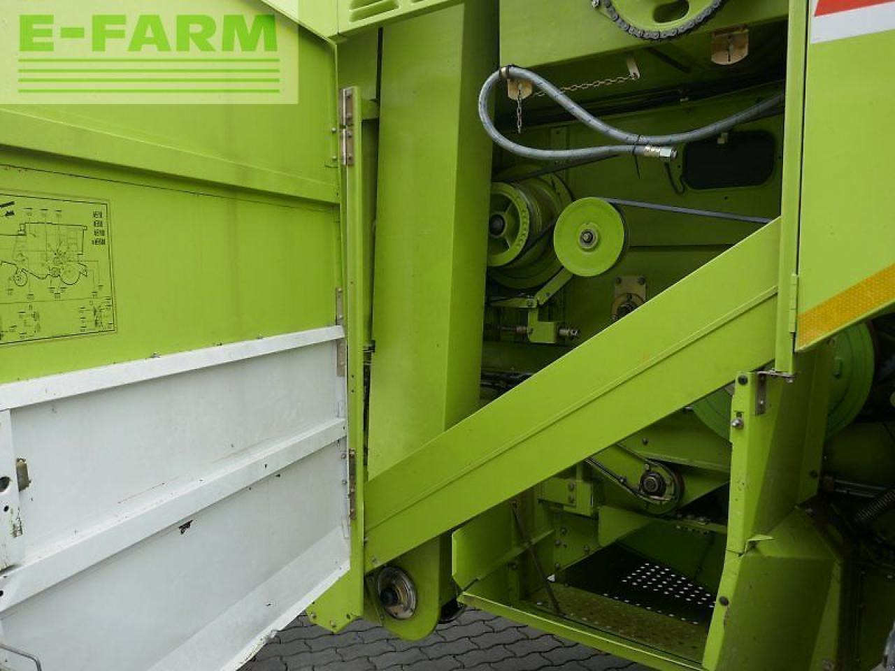 Cosechadora de granos CLAAS dominator 208 mega: foto 17