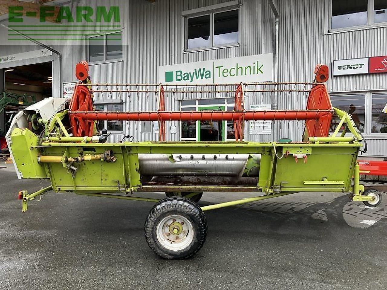 CLAAS dominator 88 vx - Cosechadora de granos: foto 3 CLAAS dominator 88 vx - Cosechadora de granos: foto 3