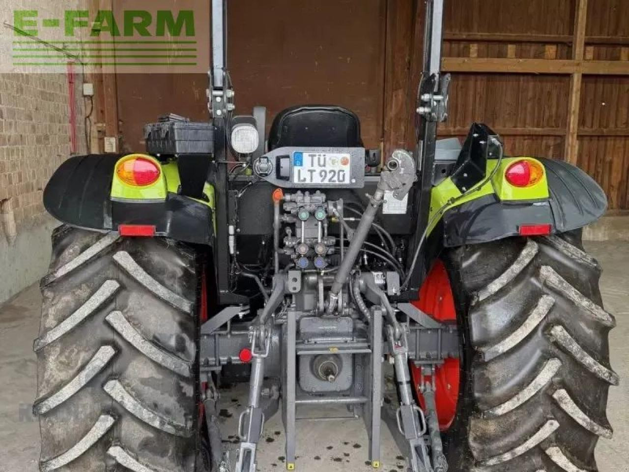 CLAAS elios 210 - Tractor: foto 3 CLAAS elios 210 - Tractor: foto 3